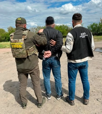 На Волині затримали організатора нелегальних «турів» за кордон