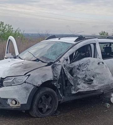 У Великих Проходах окупанти вдарили дроном по цивільному авто, є постраждалі 