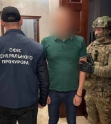 Ужгородцю та його спільникам, які переправляли військовозобов'язаних через кордон, обрали запобіжні заходи