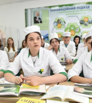 Верховна Рада розгляне відновлення обов’язкової військової підготовки для студентів-медиків та фармацевтів Верховна Рада розгляне відновлення обов’язкової військової підготовки для студентів-медиків та фармацевтів