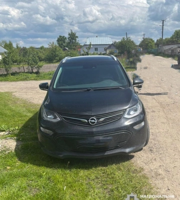 На Стрийщині водійка Opel Ampera-e збила дворічну дівчинку