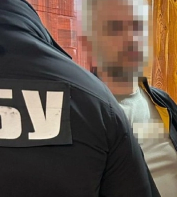 Допомагав ворогу прориватися до Дніпропетровщини: СБУ викрила агента ФСБ