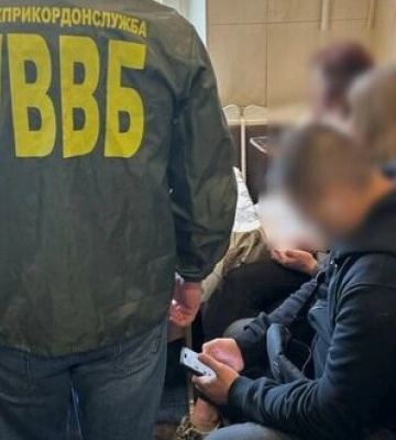 $9500 за фиктивное трудоустройство с бронированием: раскрыта схема в Харьковской области. ФОТОрепортаж