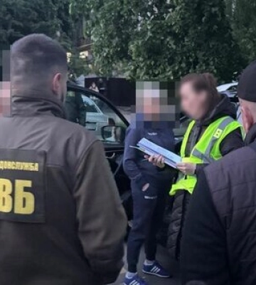 Перетин кордону за $16 тисяч: у Вінниці викрито організаторку - вчительку географії, - ДПСУ. ФОТОрепортаж