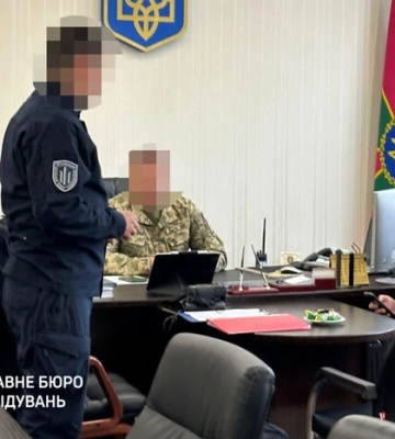 Проректора хмельницької військової академії відсторонили від виконання службових обов&#039;язків на два місяці
