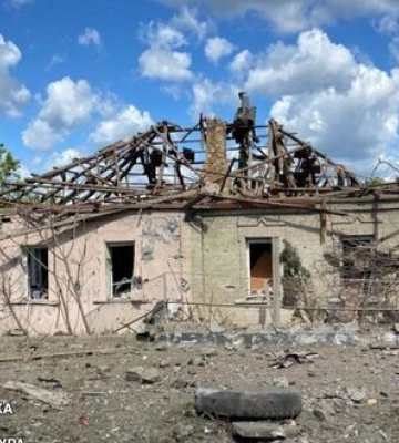 Росіяни скинули ФАБ-1500 на Куп’янськ - загинув чоловік. ФОТОрепортаж