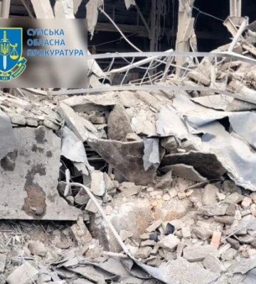 Подробиці про наслідки ракетного удару по Сумах від прокуратури