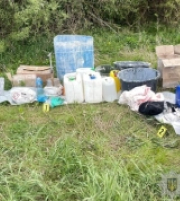 На Рожищенщині знайшли нарколабораторію: ліквідували угрупування, яке отримувало до пів мільйона гривень на місяць. ФОТО, ВІДЕО