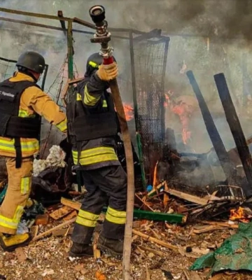 Росіяни атакували громаду на Сумщині КАБами, є поранені