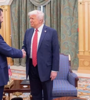 Трамп вперше зустрівся з новим лідером Сирії Трамп вперше зустрівся з новим лідером Сирії