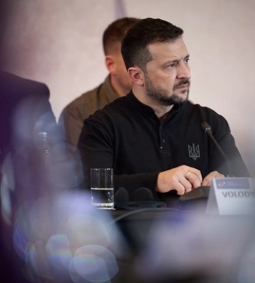 Зеленський відреагував на пропозицію посередництва Папи Римського у мирних переговорах