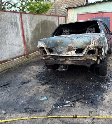 Жителю Одеської області підпалили автомобіль Жителю Одеської області підпалили автомобіль