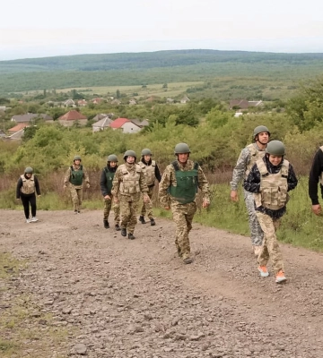 Закарпатців запрошують до центру підготовки населення до нацспротиву на навчання Закарпатців запрошують до центру підготовки населення до нацспротиву на навчання