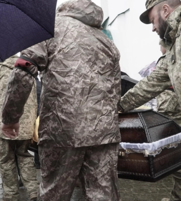 Водія з травмами доставили у лікарню: деталі ДТП на Володимирській у Луцьку