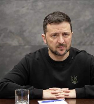 Росіяни перебувають у постійному наступі, це триває вже кілька місяців, – Зеленський