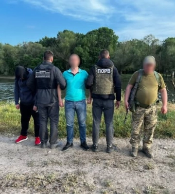 На Одещині прикордонники викрили схему незаконного переправлення чоловіків через кордон