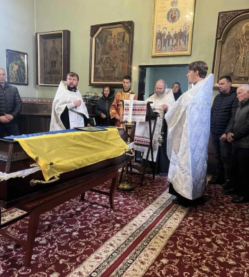 Понад пів року вважався зниклим безвісти: на Волині попрощалися з воїном Петром Яскичем