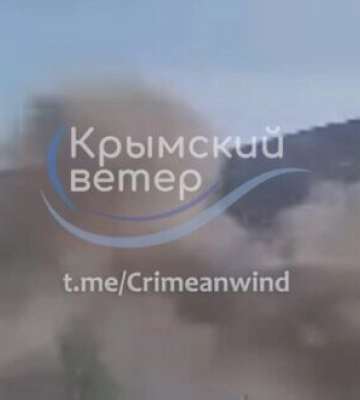 В окупованому Криму зранку лунали вибухи, виникла пожежа на складі боєприпасів. ВІДЕО+ФОТОрепортаж