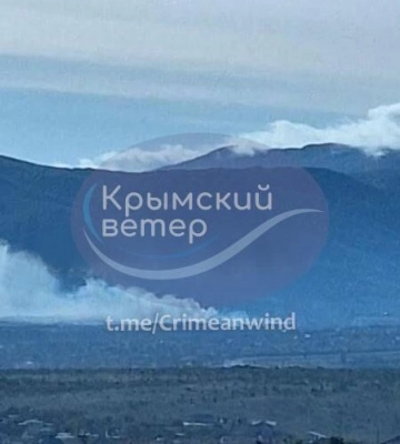 В нескольких районах Крыма прогремели взрывы, под удар попал склад боеприпасов