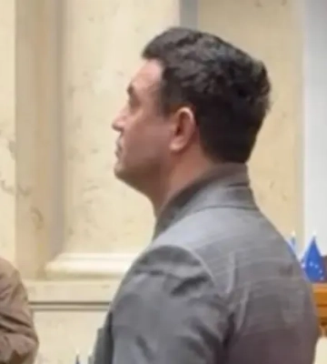 Нардеп Тищенко з'явився у Верховній Раді Нардеп Тищенко з'явився у Верховній Раді