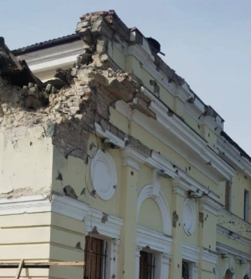 Російські війська обстріляли залізничний вокзал Херсона, - Укрзалізниця