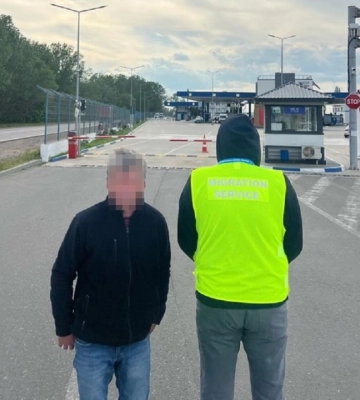 З Кіровоградщини примусово видворили іноземця