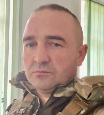 Кролевеччина провела в останню путь свого героя Олександра Завгороднього