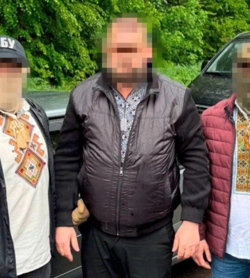 На хабарі затримали голову однієї з громад Рівненщини, який вимагав гроші з підприємця