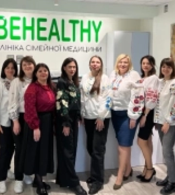 День вишиванки у мережі Біхелсі: лікарі Волині та Львова в традиційному вбранні