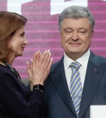 Суд закрив провадження у справі про поділ майна Порошенків: деталі Суд закрив провадження у справі про поділ майна Порошенків: деталі