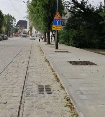 По вулиці Франка у Львові усі приватні авта поїдуть смугою для громадського транспорту