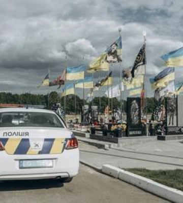 У Кременчуці невідомі пошкодили могилу військового