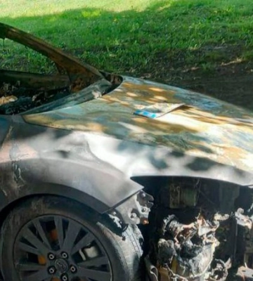У Харкові матір та її донька-підліток підпалювали машини військових