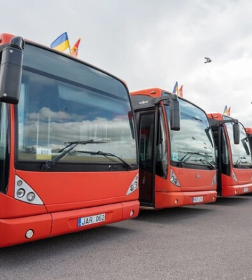 Каунас передает Харькову 5 автобусов Van Hool