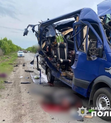 На Сумщині росіяни атакували український рейсовий автобус, є поранені, - ОВА