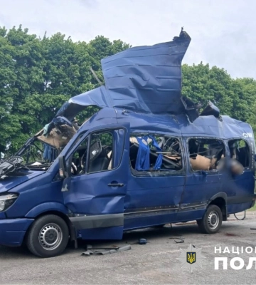 На Сумщині росіяни атакували український рейсовий автобус, є поранені, - ОВА
