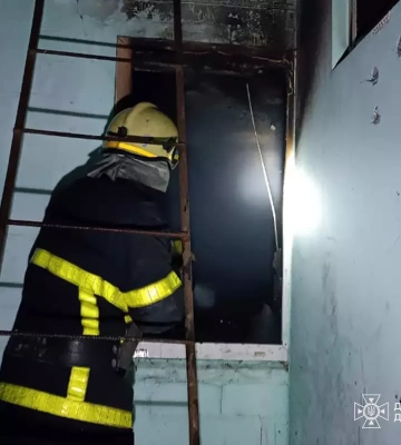 На Дніпропетровщині пожежа у приватному будинку забрала життя двох людей, - ДСНС