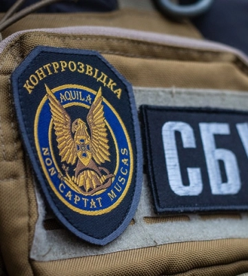 Дрони СБУ вразили склади боєприпасів 126-ї бригади берегової оборони РФ біля Перевального в Криму — джерела NV