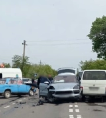 Смертельна ДТП під Одесою – зіткнулись одразу три автівки