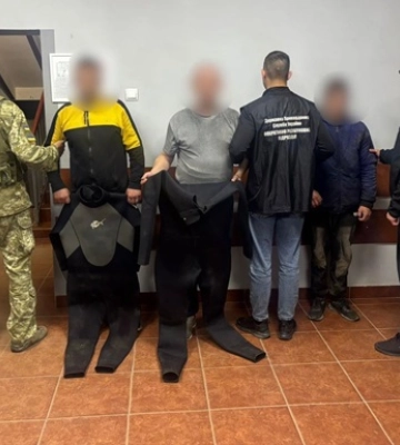 Пограничники задержали двух &quot;водолазов&quot; на Закарпатье