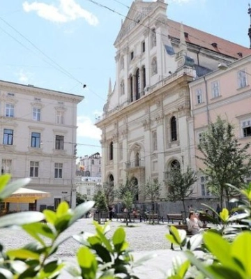 Площу біля Гарнізонного храму у Львові зроблять безбар’єрною Площу біля Гарнізонного храму у Львові зроблять безбар’єрною
