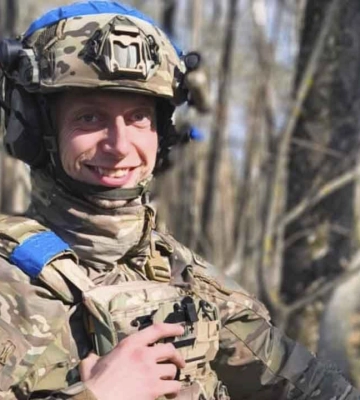 Під час виконання бойового завдання: на війні загинув медійник Василь Довбуш