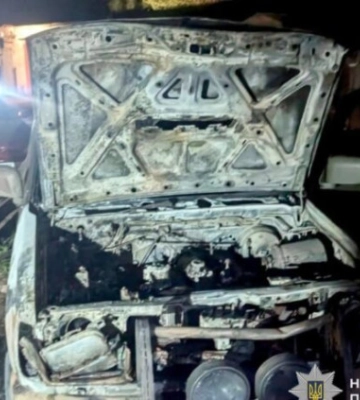 У Дніпрі поліція затримала палія військових авто