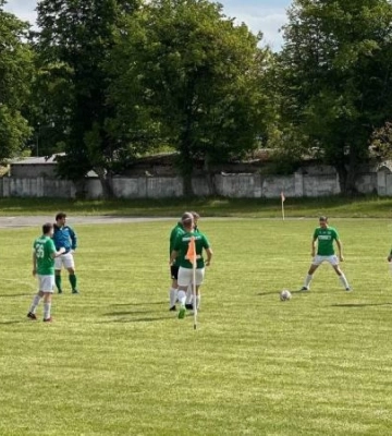 Кубок міського голови Радивилова з футболу виграла команда лікарів із Рівного