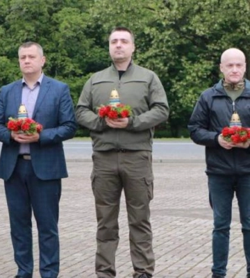 У Дніпрі вшанували пам’ять жертв Голодомору та політичнихрепресій