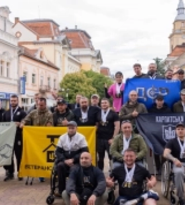 У Берегові відбувся спортивний турнір «Ігри Воїнів Карпат»