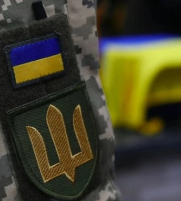 У Харківському ТЦК стверджують, що не вбивали чоловіка, а він сам випав з вікна