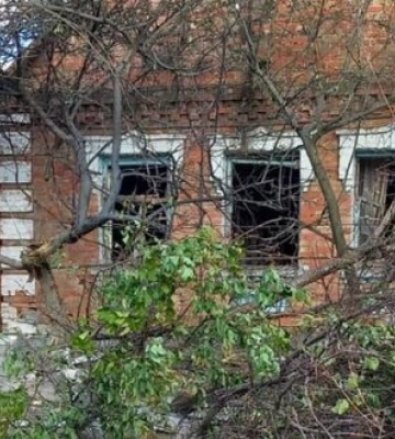 Ворог впродовж дня бив про Дніпропетровщині артилерією, БпЛА та КАБами. ФОТОрепортаж