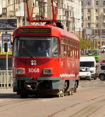 В понедельник трамвай №15 в Днепре закончит работу раньше