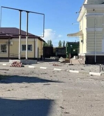 Російська армія вдарила з артилерії по Центральному району Херсона